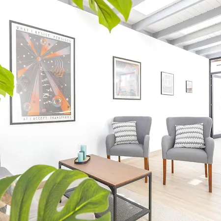 Villa Solana - Private Pool & Rooftop Near The *