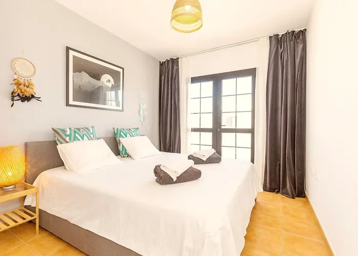 Solana - Private Pool & Rooftop Near The Corralejo