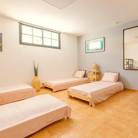 Solana - Private Pool & Rooftop Near The فيلة كوراليهو